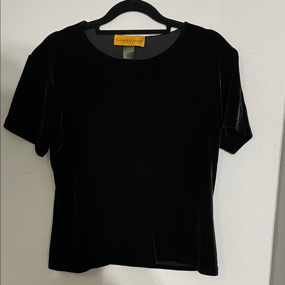 Classiques Entier Black Velvet Short Sleeve Top